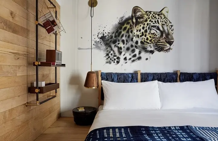 Image uploaded by service provider